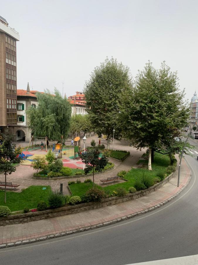 Precioso Piso Con Garaje En El Centro De Castro Urdiales Appartement Buitenkant foto